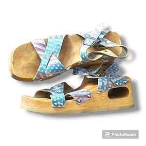 America Vintage Holographic Flag Wooden Platform Sandals